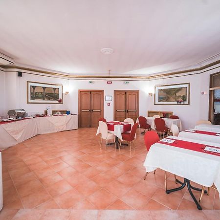 Gh Hotel San Giusto Róma Kültér fotó
