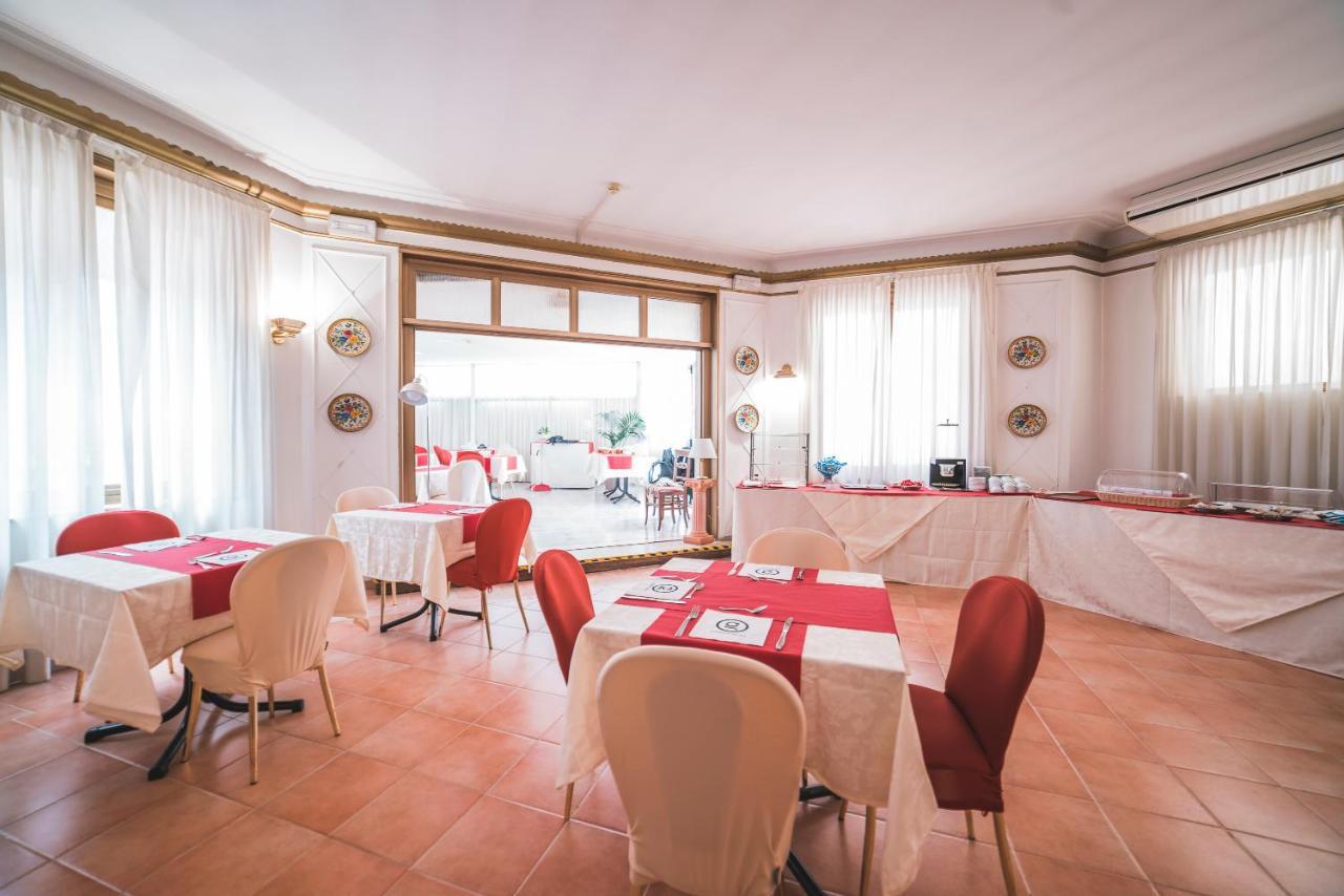 Gh Hotel San Giusto Róma Kültér fotó