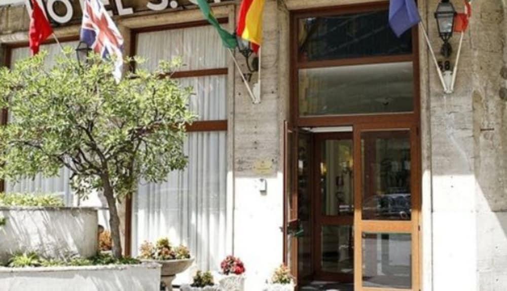 Gh Hotel San Giusto Róma Kültér fotó
