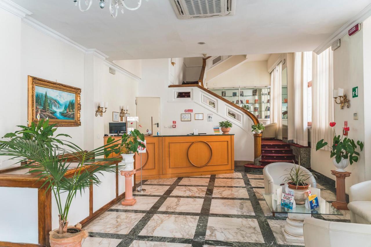 Gh Hotel San Giusto Róma Kültér fotó