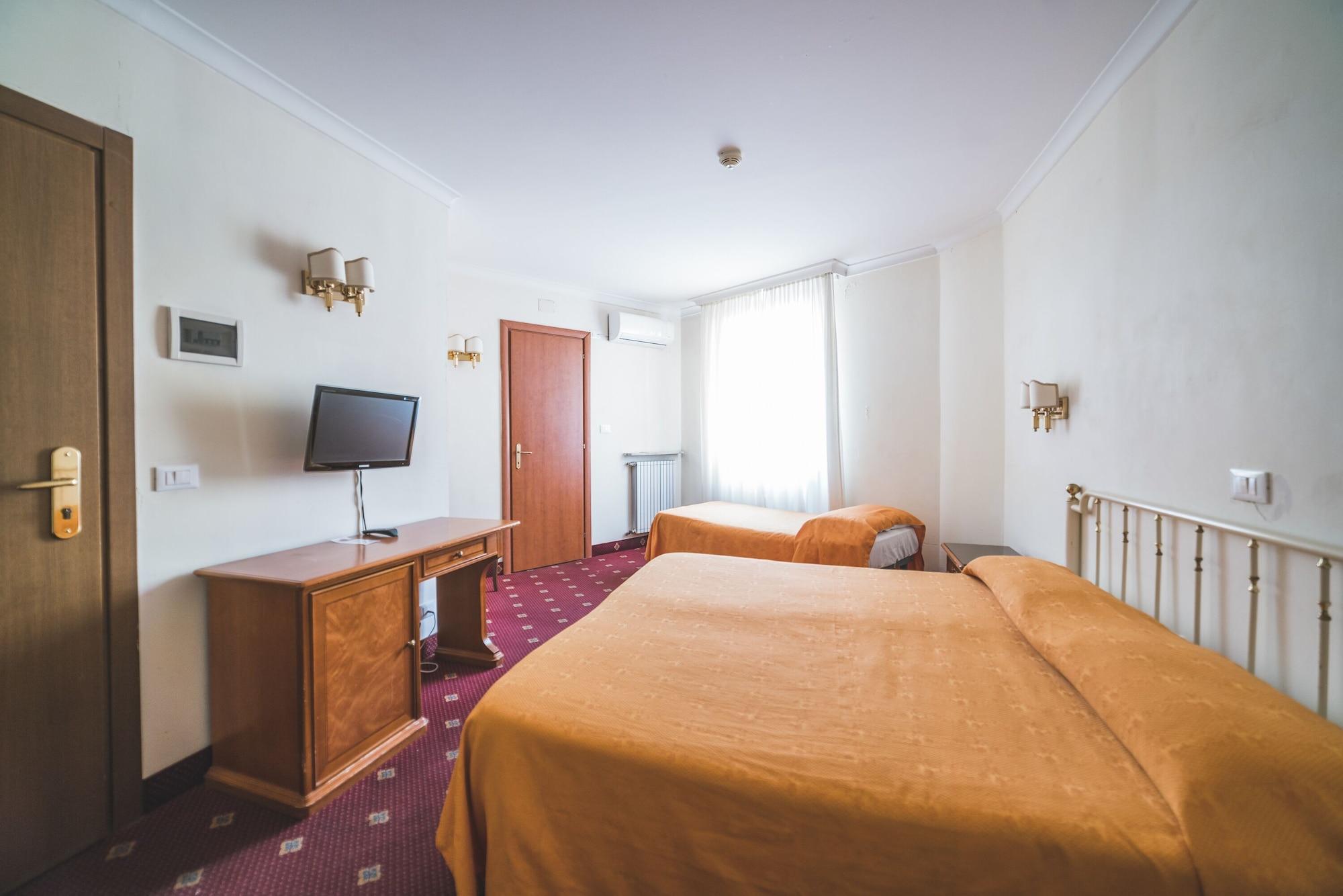 Gh Hotel San Giusto Róma Kültér fotó