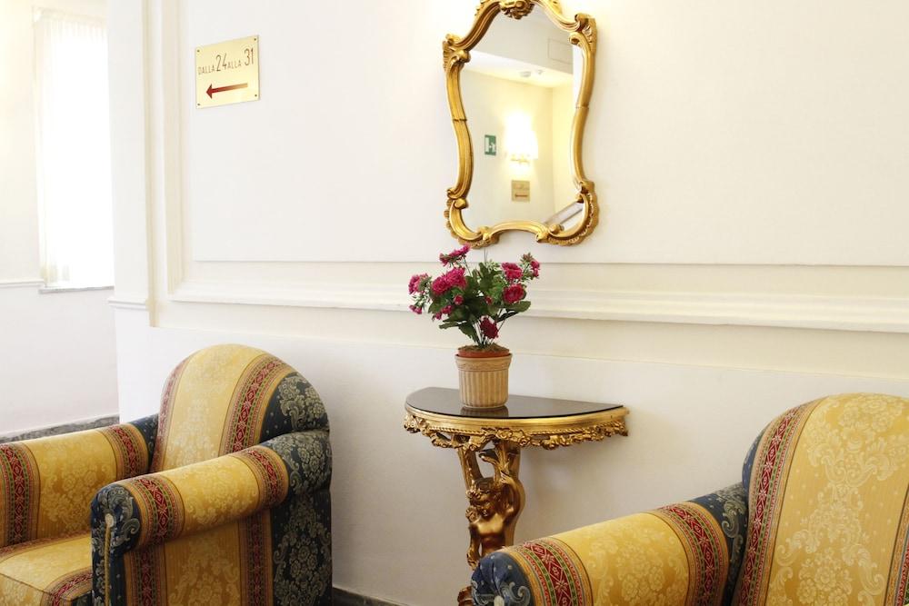 Gh Hotel San Giusto Róma Kültér fotó