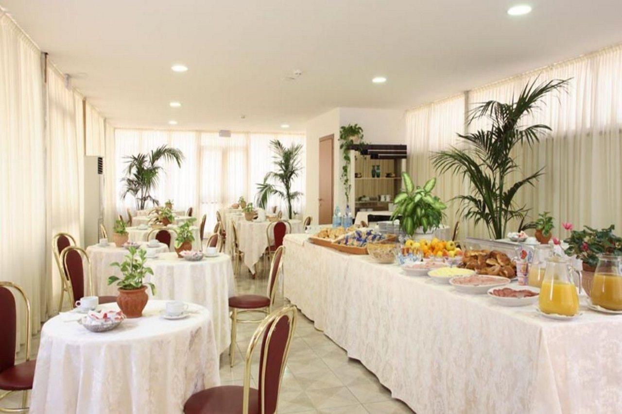 Gh Hotel San Giusto Róma Étterem fotó